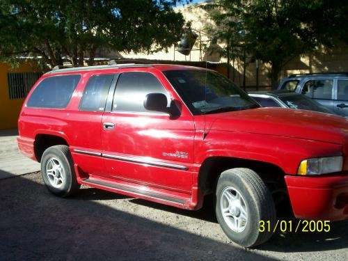 Vendo camioneta dodge ram charger año 1999 mexicana, contactarse al mail  jes en Sonora - Autos | 52162