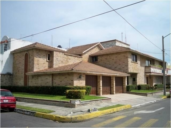 Casa sola en compra, calle pargo, col. costa de oro 2a secc, boca del río,  v en Veracruz - Casas en venta | 218520