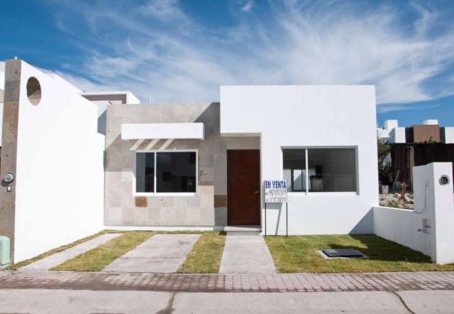 Bonita casa 1 piso en el refugio queretaro en Querétaro - Casas en venta |  410100