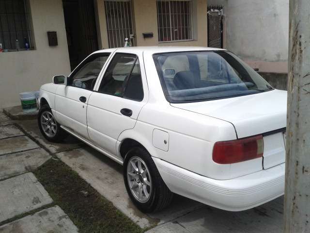 Urge vender nissan tsuru 99 en Guadalupe - Autos | 494612