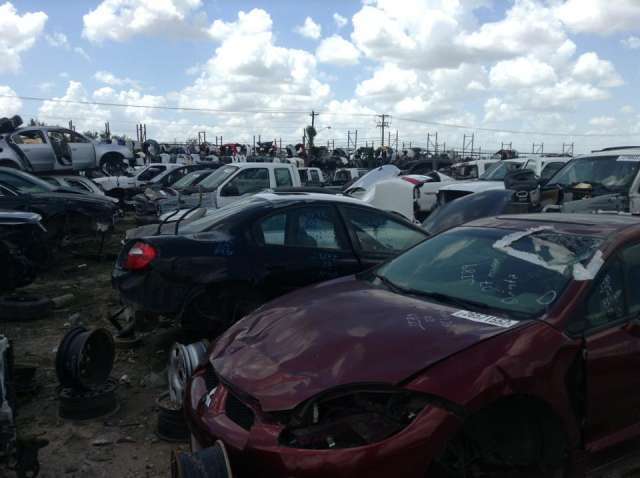 Deshuesadero con todo para tu auto y tambien autos completos para