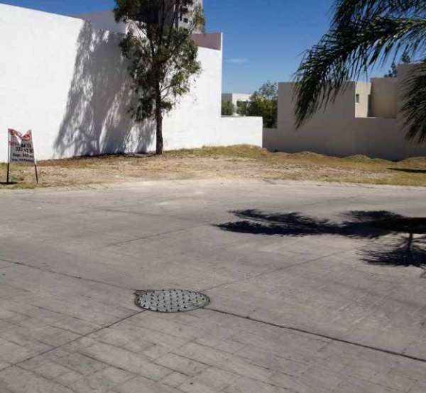 Terreno En Venta Av Juan Palomar Y Arias Lote Col Royal