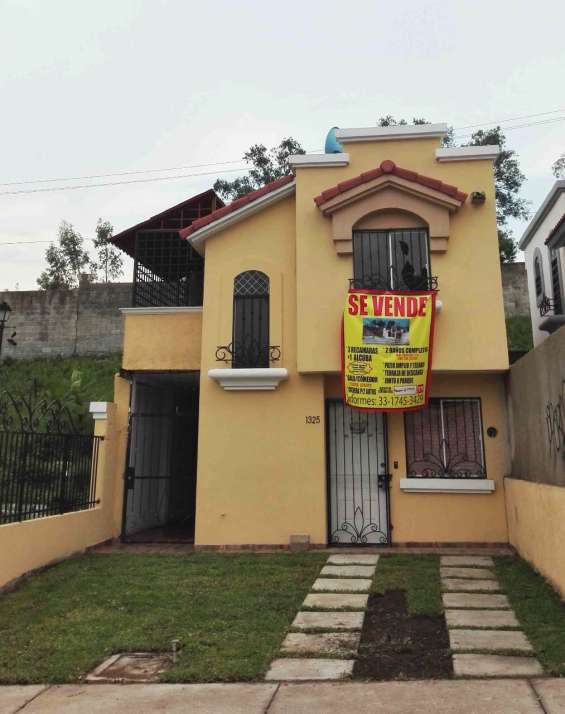 Casa en venta fracc urbi, av tonaltecas tonala en Tonalá - Casas en venta |  690733