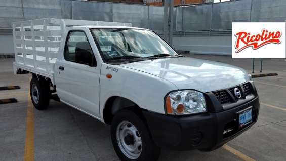 Nissan Np300 Estaquitas En Toluca - Camionetas | 699633